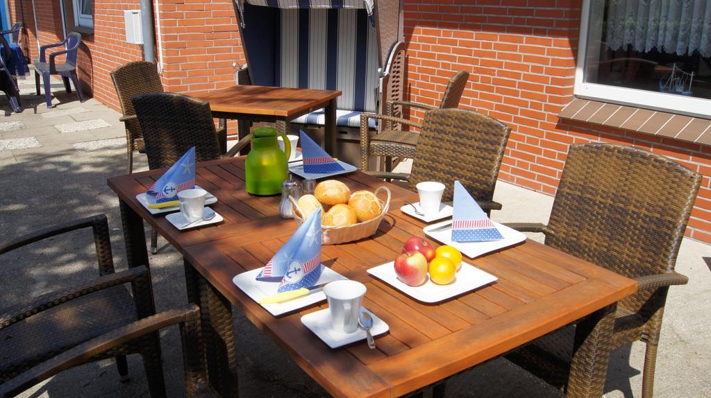 Hotel Dorfkrug Buesum 外观 照片